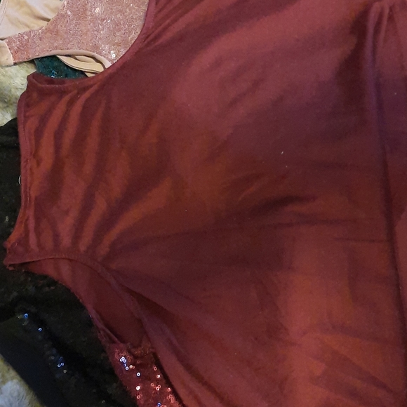 Rue 21 glitter tanks💖❤🖤💚 - Picture 4 of 5